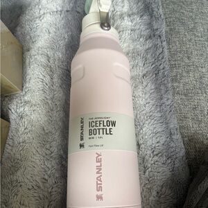 Stanley IceFlow Bottle - Soft Pink